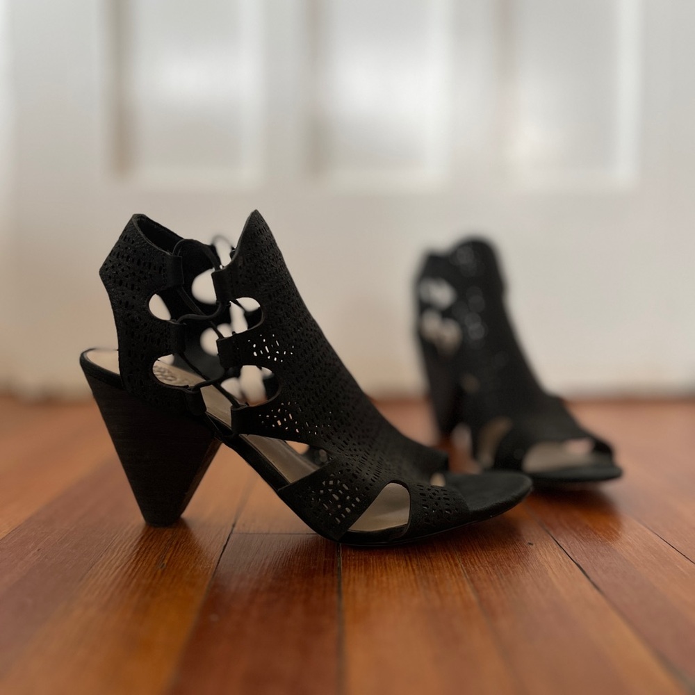 Vince Camuto Womens Eadon High Heel Ankle Bootie Shoes Black Suede | Size 10